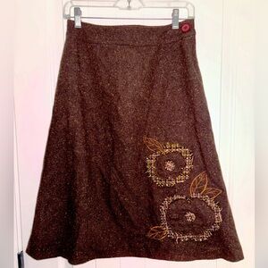 Brown tweed apple skirt
